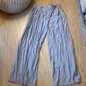 Women's Gray Wide-Leg Pants